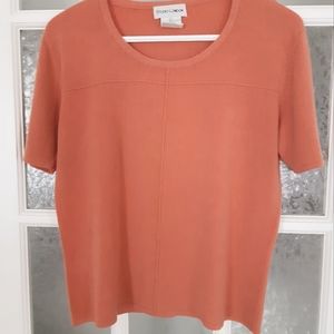 2/25$**Studio London Coral Knit Short Sleeve Top